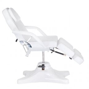 Hydraulic pedicure chair BD-8243, white