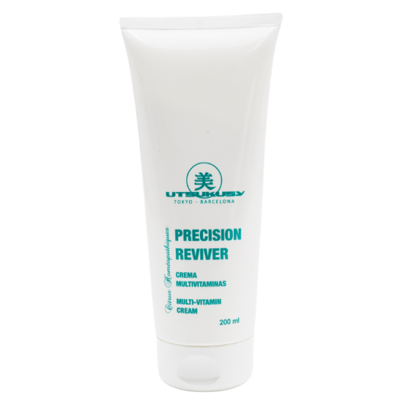 UTSUKUSY PRECISION REVIVER MULTI-VITAMINŲ veido kremas su SPF20, 200ml