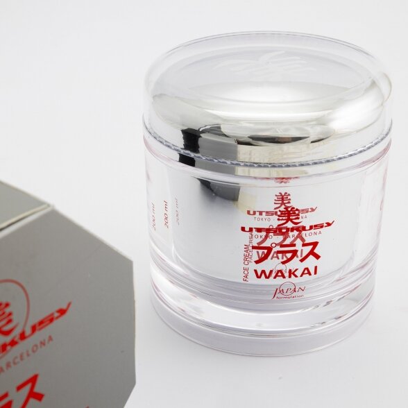 UTSUKUSY WAKAI Professional face cream, 200ml 1